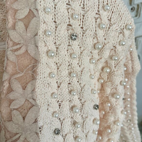 POL- Powder Cream Cozy Chenille Festive Embellished Cardigan - Picture 8 of 9
